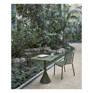 Hay - Ronan ve Erwan Bouroullec tarafından tasarlanan Palissade Cone Table - 65 x 65 cm | Zeytin yeşili