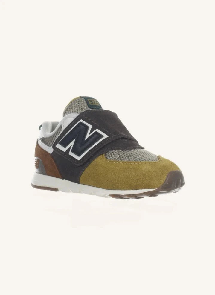 New Balance - حذاء سكراش إجمالي افتتاح 574 | بني