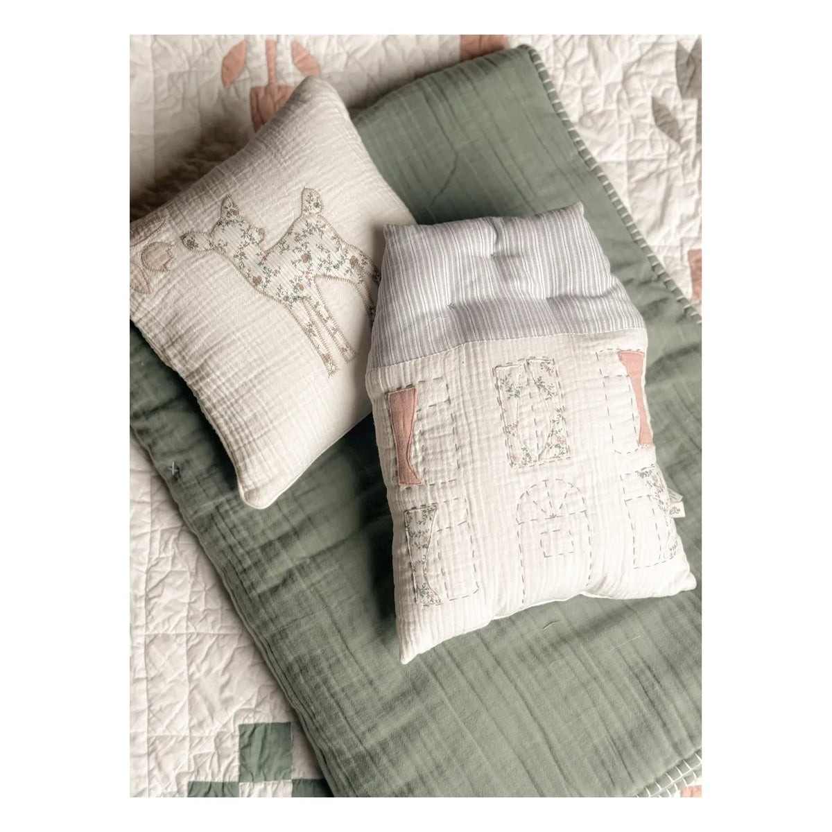 Editions Aimable - Maison Ferdinand yastık