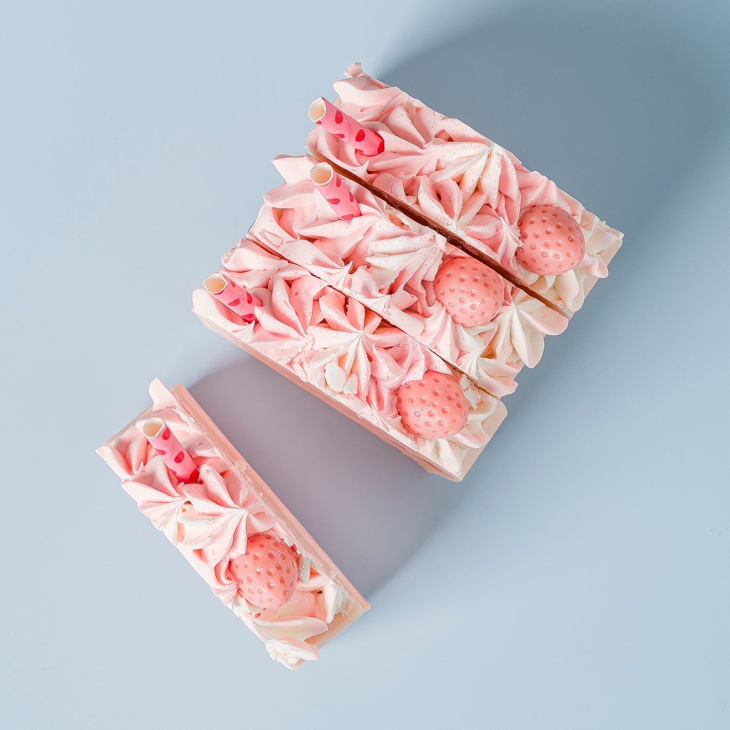 Baveal – Cake Art Pasta Dilimi Tasarımlı Nemlendiricili El ve Vucüt Sabunu