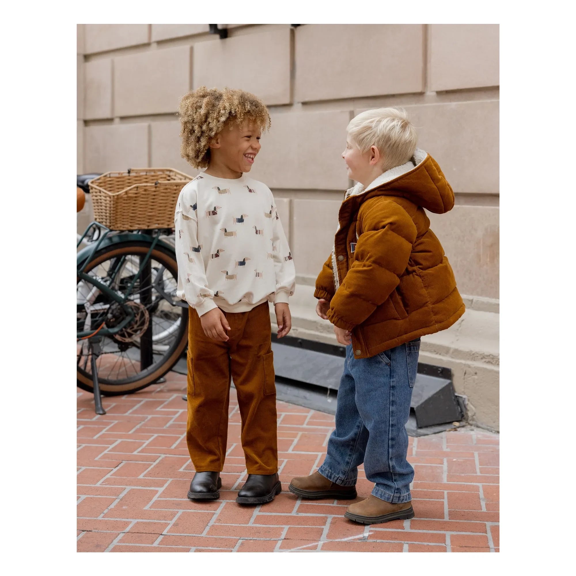 Rylee + Cru - Noel Köpekleri Sweatshirt | Fildişi