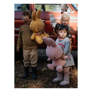 Bon Ton Toys - MIFFY - Kadife kumaş içinde Miffy peluş | Pembe