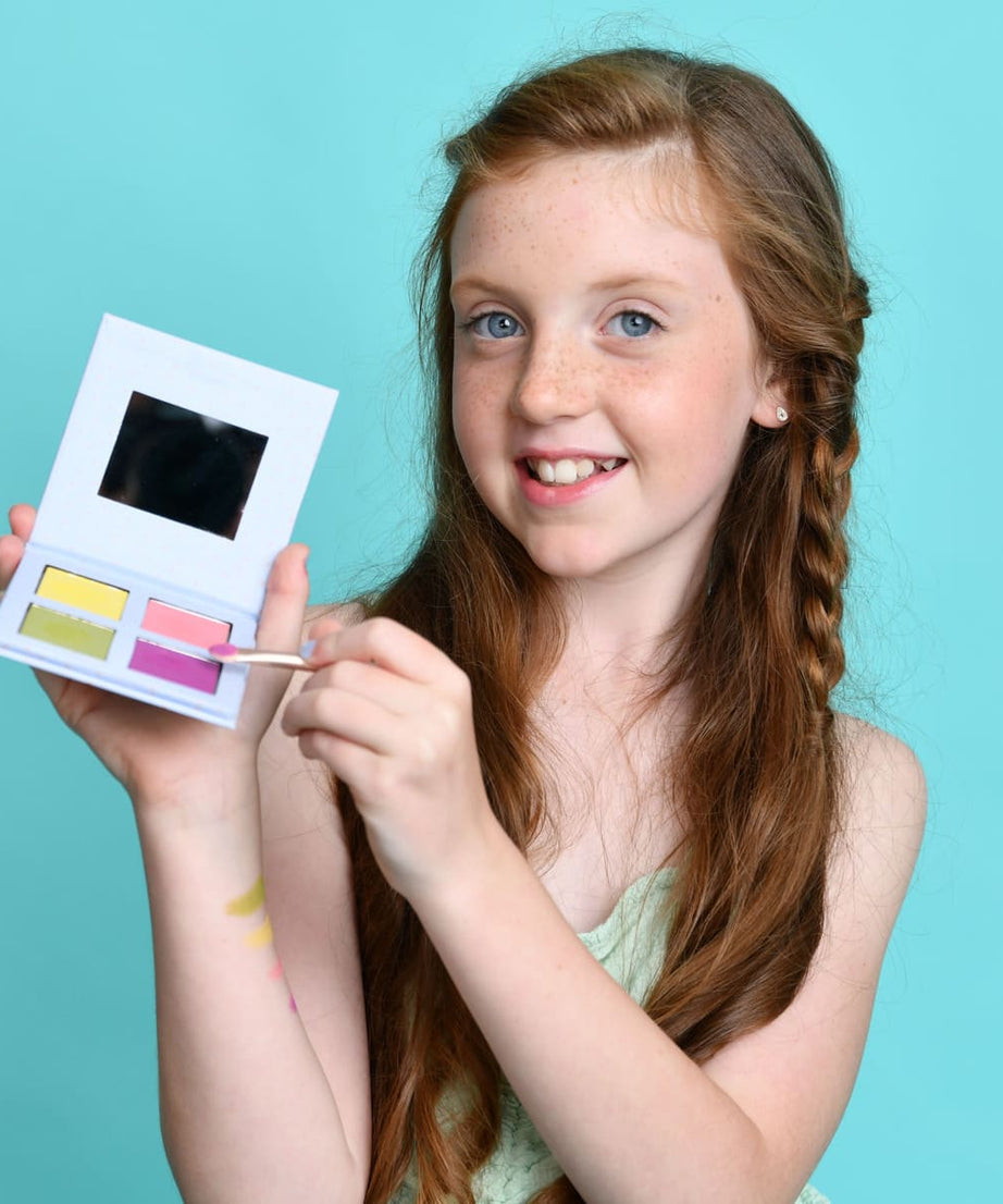 ميس نيلا - لوحة ظلال عيون وخدود كاندي مزدوجة