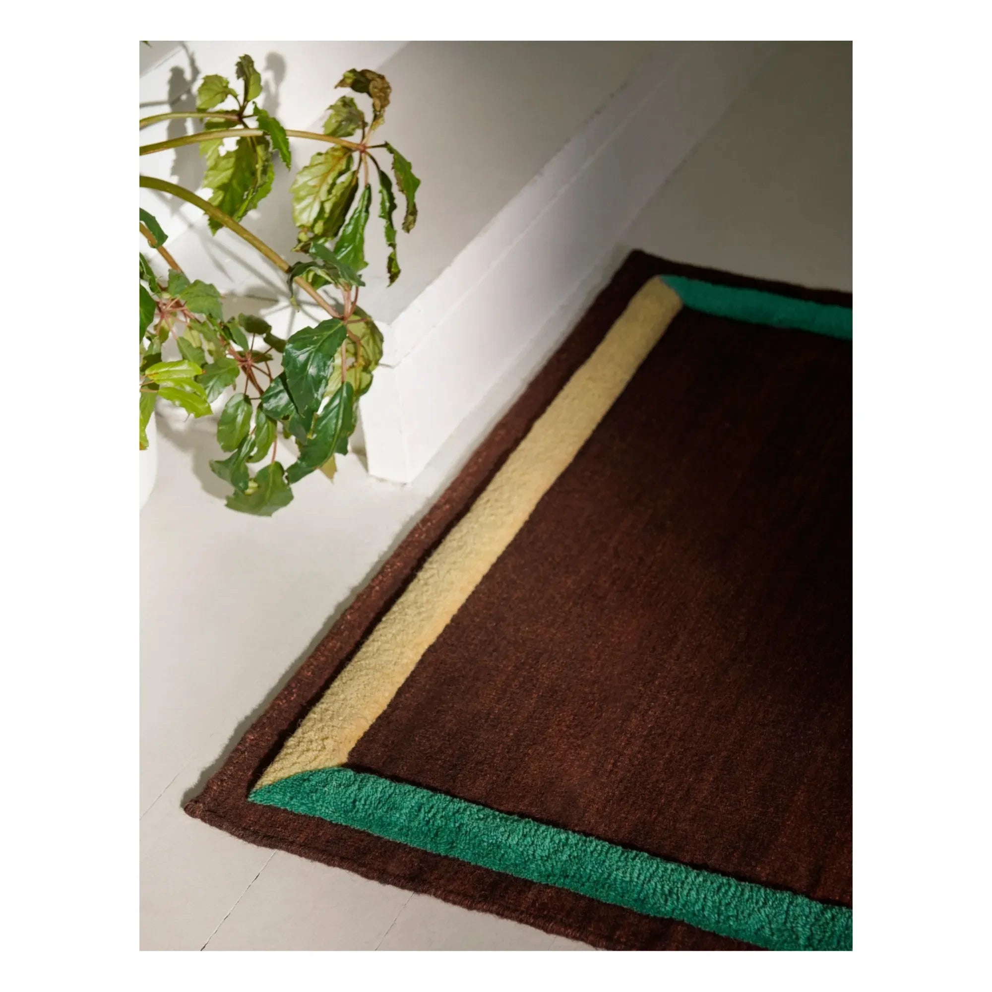 & Tradition - Çerçeveli Halı | Bordo