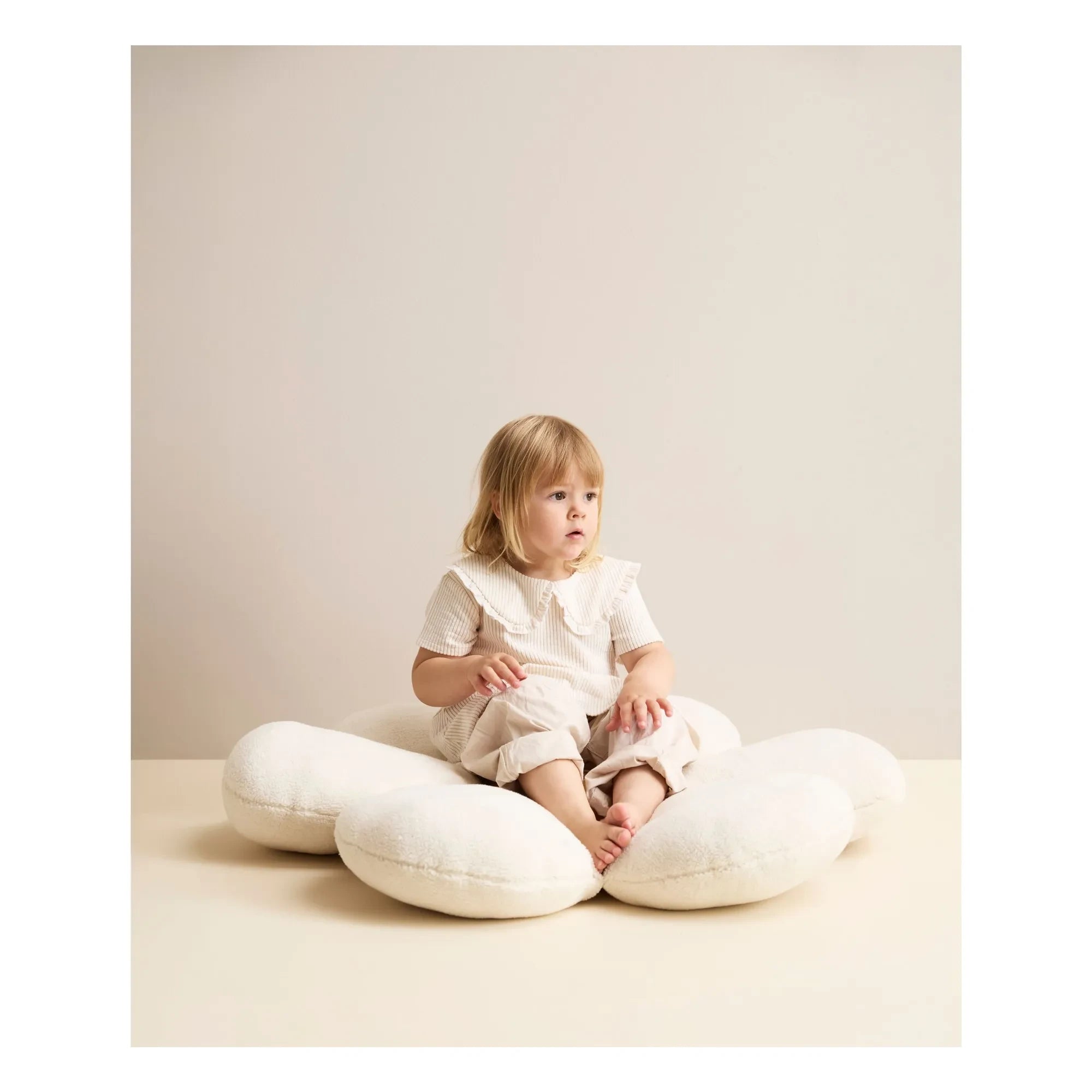Kid's Concept - Çiçek Yer Minderi