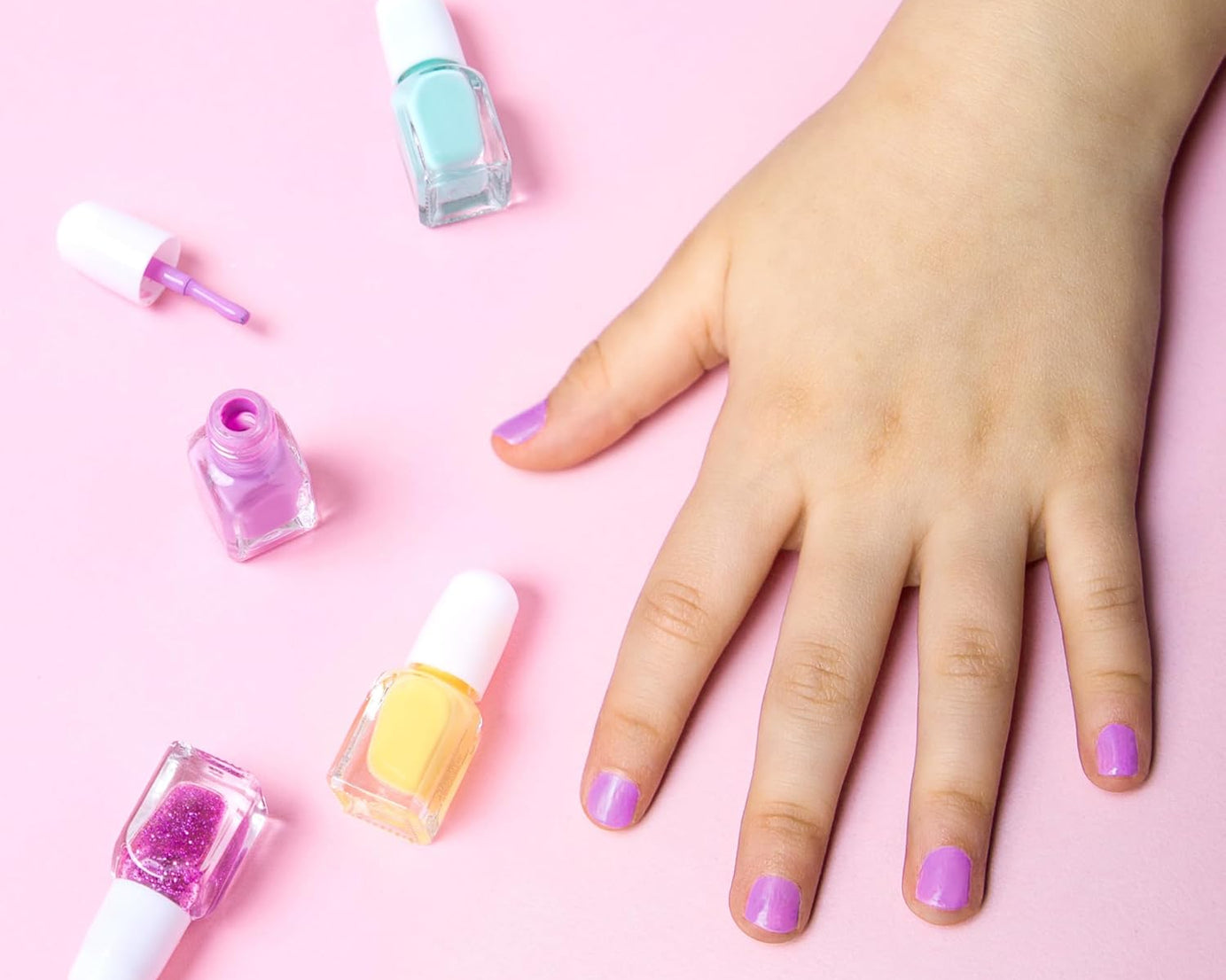 دينوسي - طقم عناية وطلاء أظافر للأطفال 9 قطع