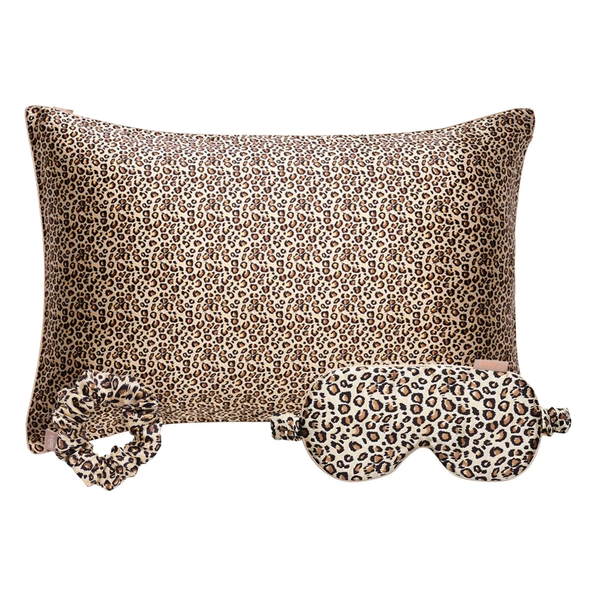 Emily's Pillow - Leopar Desenli Dut İpeği Uyku Seti