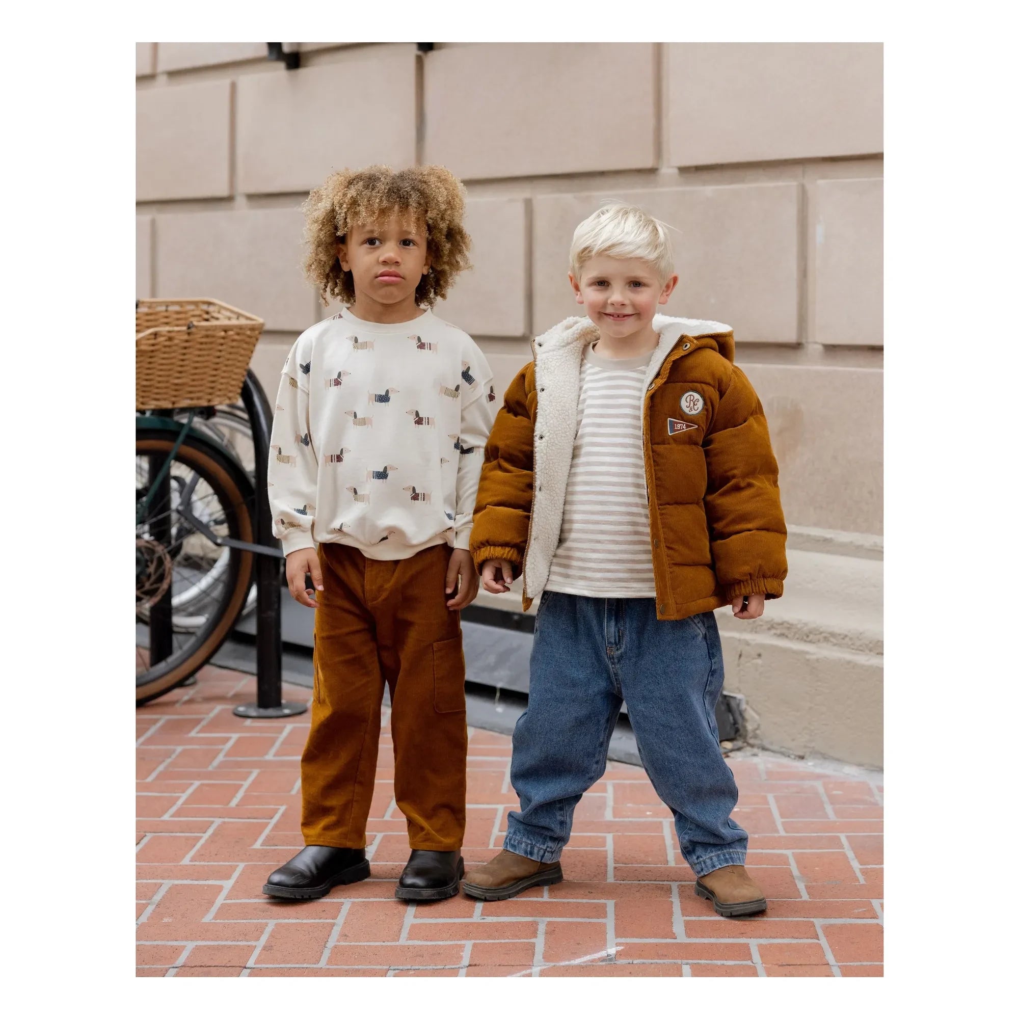 Rylee + Cru - Noel Köpekleri Sweatshirt | Fildişi