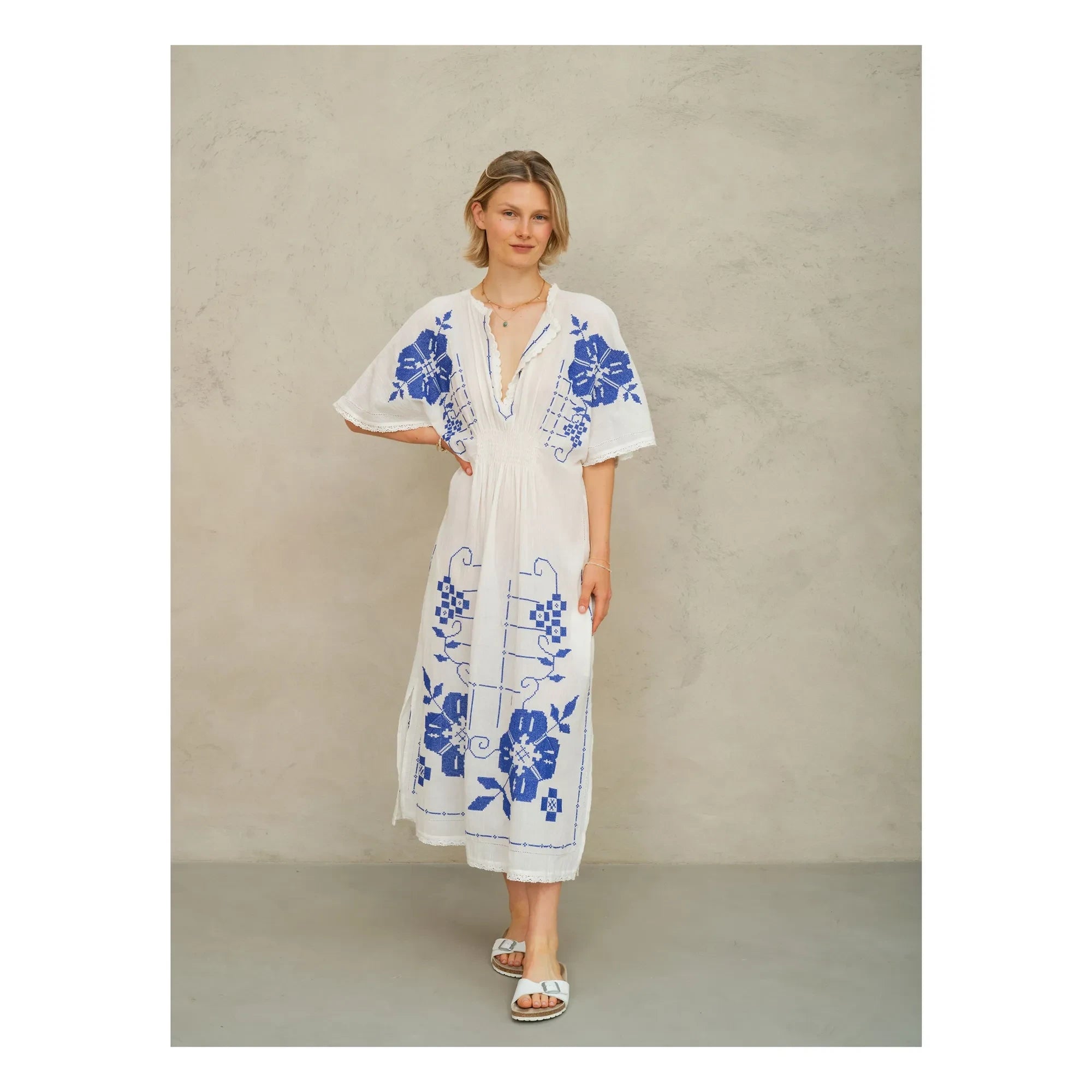 M.A.B.E. - Laney İşlemeli Elbise | Mavi
