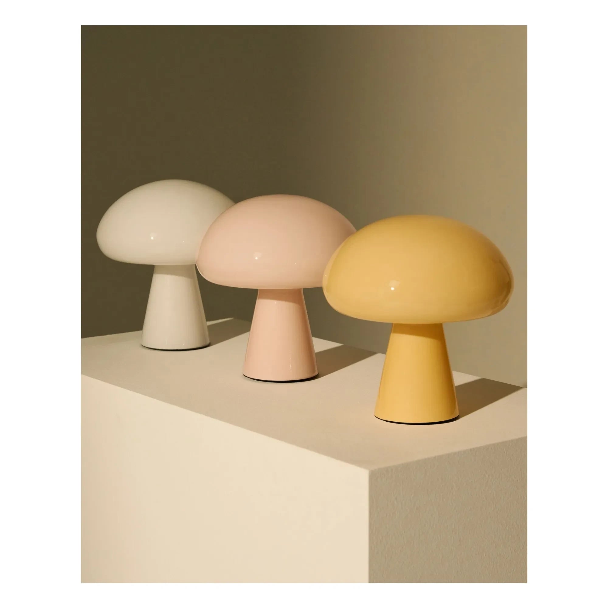 Gubi - Obello masa lambası, Bill Curry | Beyaz