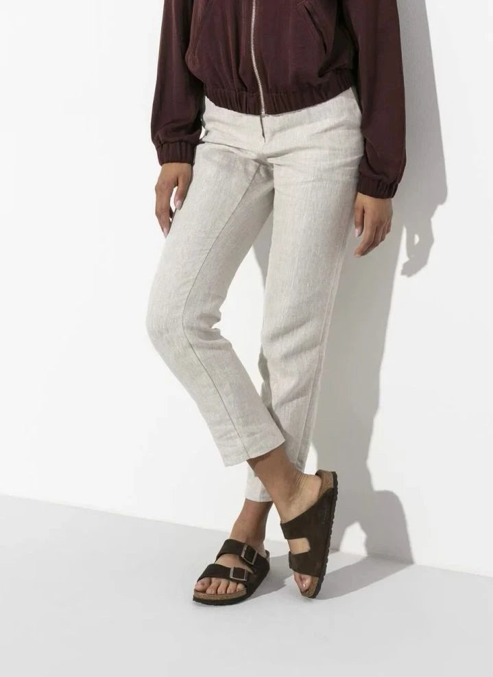 BIRKENSTOCK - صندل أريزونا ذو النعل الناعم