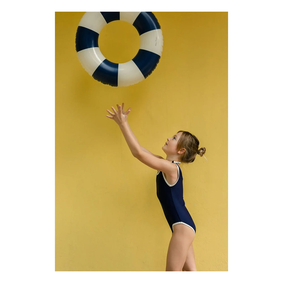 Petites Pommes - Elizabeth Mayo | Lacivert