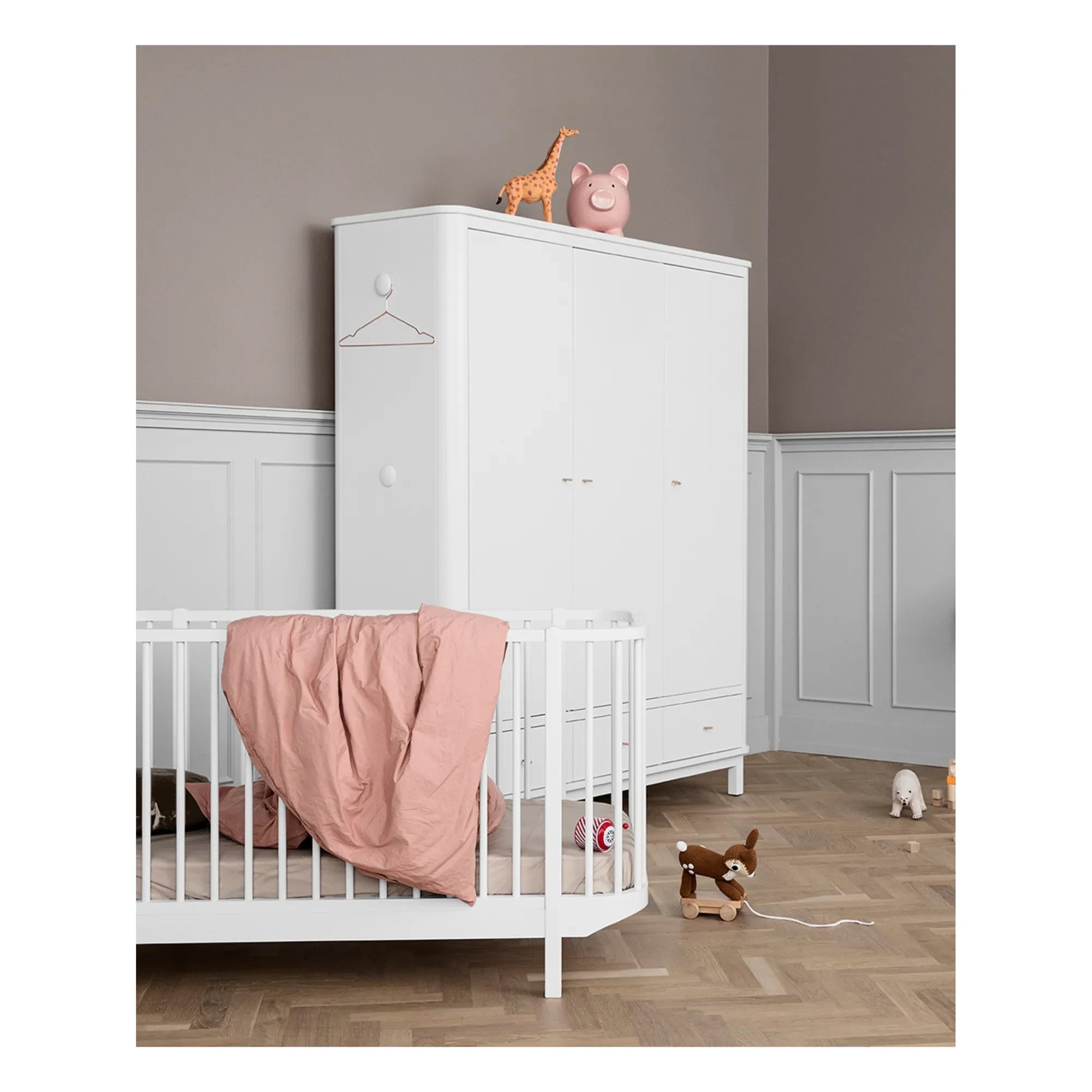 Oliver Furniture - 3 Kapılı Huş Gardırop 204 x 168 cm | Beyaz
