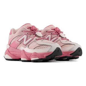 New Balance - Elasticated Dantelli Sneakers 9060 | Pembe