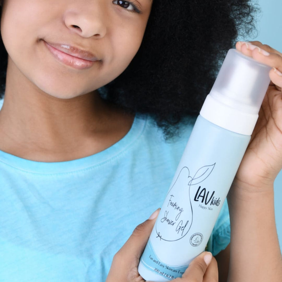 لاف كيدز - جل استحمام للأطفال على شكل رغوة