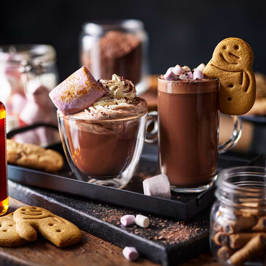 M&S Food - علاقة كوب بسكويت الزنجبيل