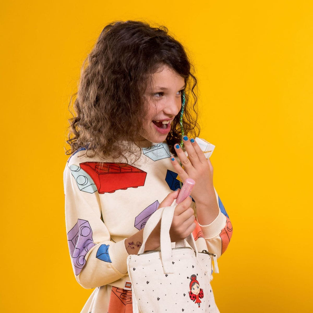 ميس نيلا - طلاء أظافر لامع أزرق لامع قابل للتقشير