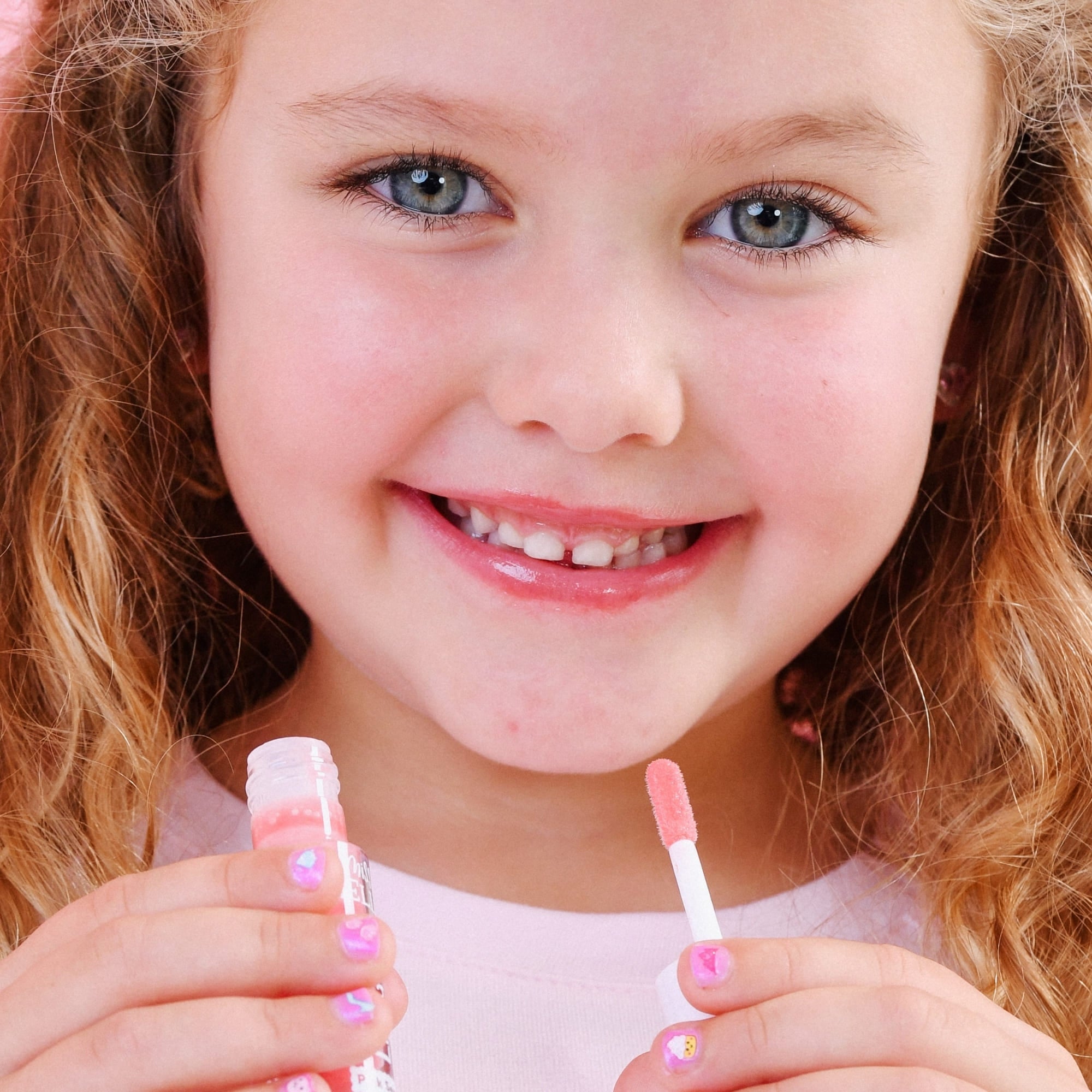 Miss Nella - Pembe Sırlar Lip Gloss