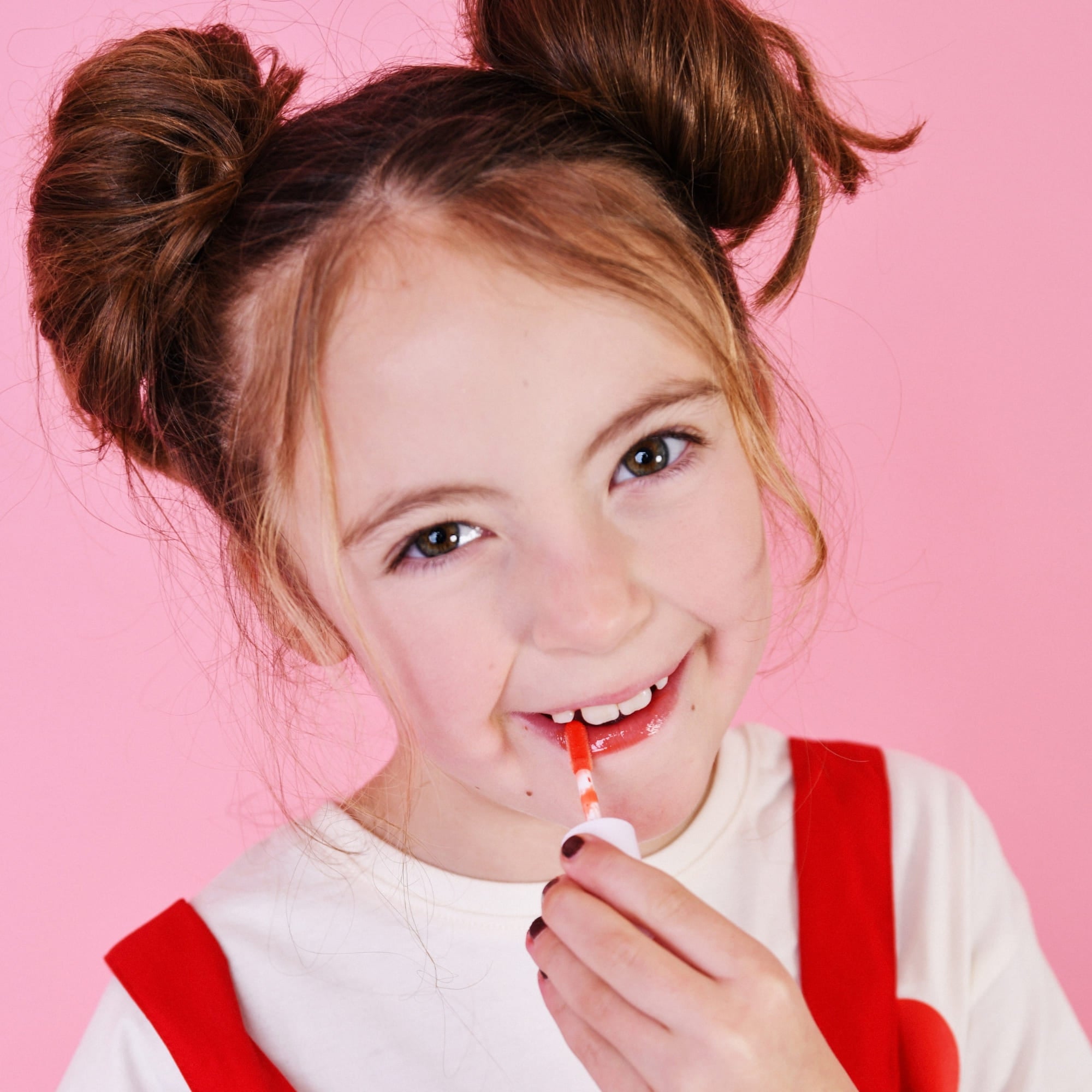 ميس نيلا - ملمع شفاه قبلة الجنية