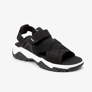 Next - Siyah Erkek Çocuk Trekker Sandalet
