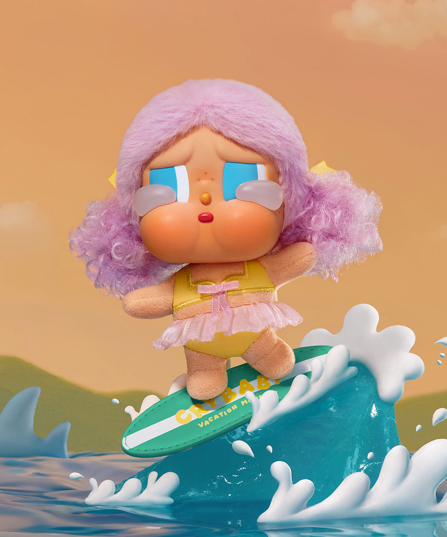 بوب مارت - دمية فينيل محشوة أصلية من سلسلة Crybaby Vacation Mode On، حزمة مفاجأة عمياء