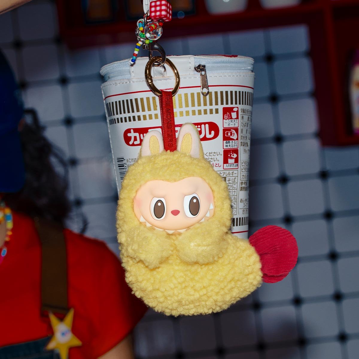 Pop Mart - Orijinal The Monsters Wacky Mart Serisi Telefon Kulaklığı Kılıfı