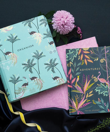 بورتكو ديزاينز - سارا ميلر: منظم أجندة بنقش النعام والنخيل