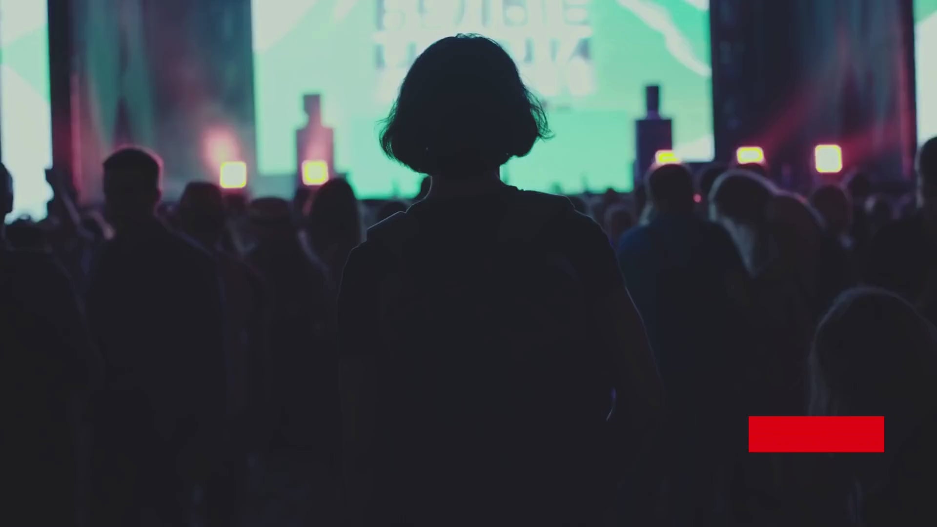 iPixi – حقيبة ظهر صغيرة زرقاء للأطفال بشاشة LED