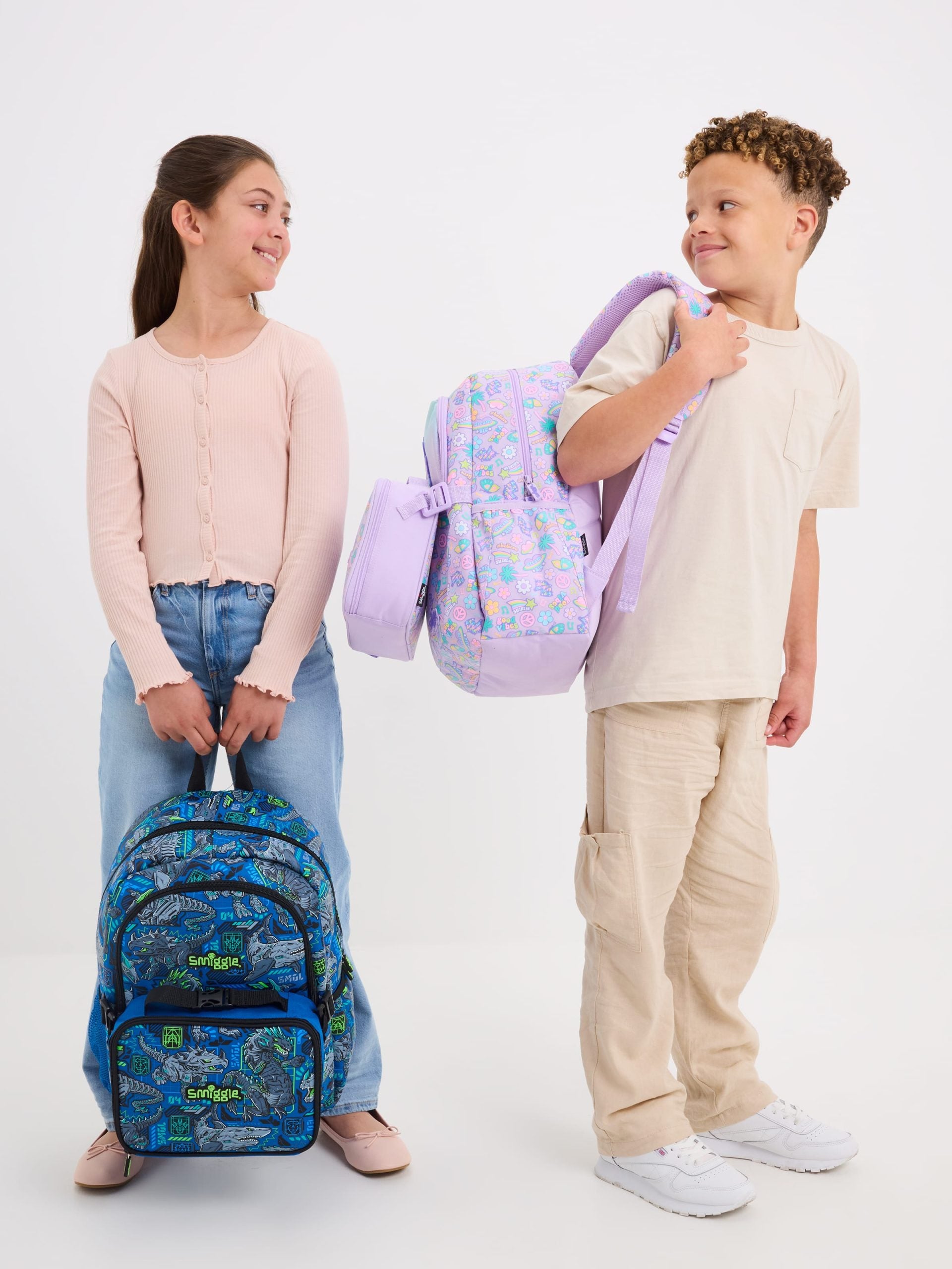 Smiggle - حقيبة ظهر مدرسية كلاسيكية All Stars