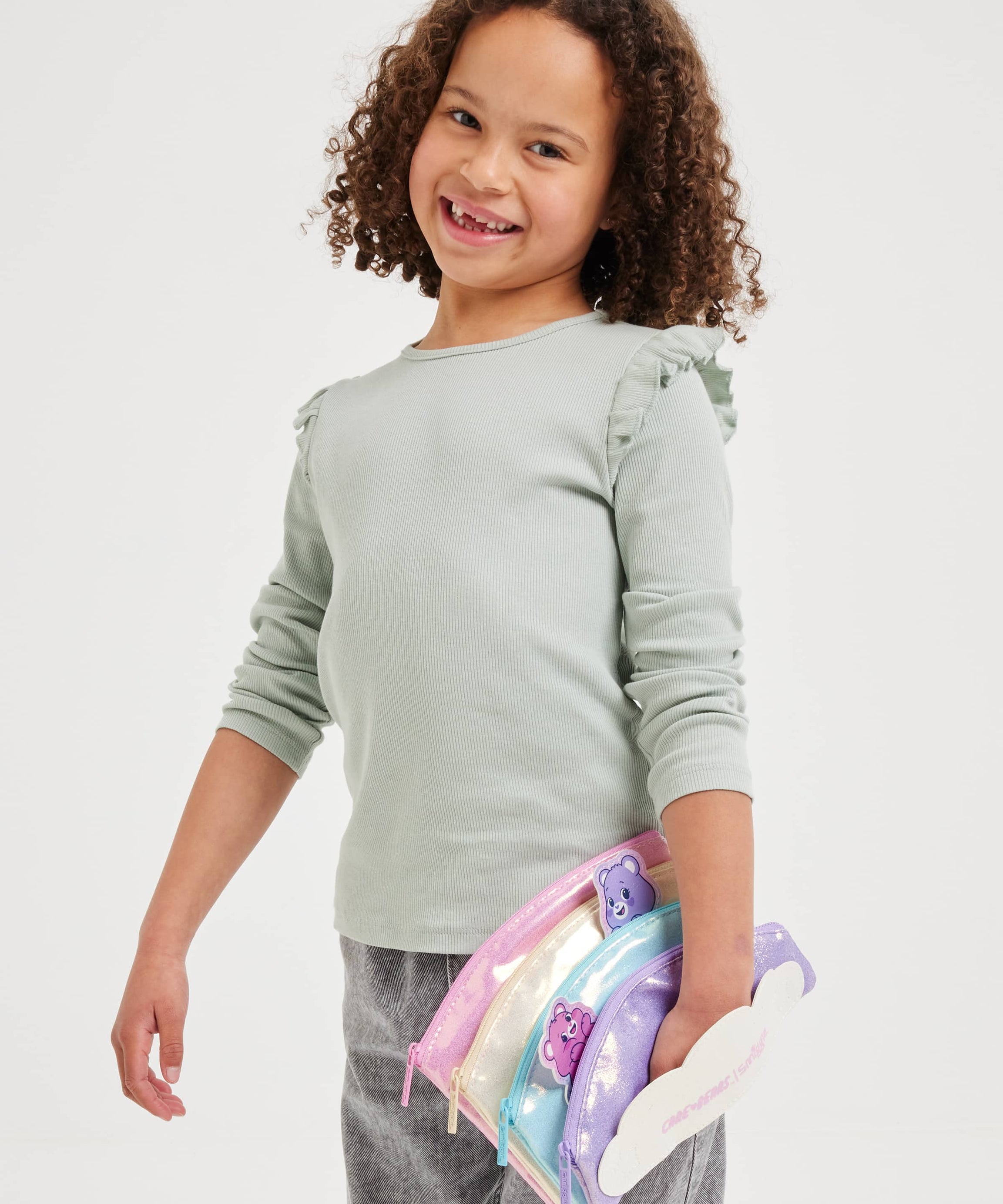 Smiggle - علبة أقلام دبدوب العناية متعددة الجيوب