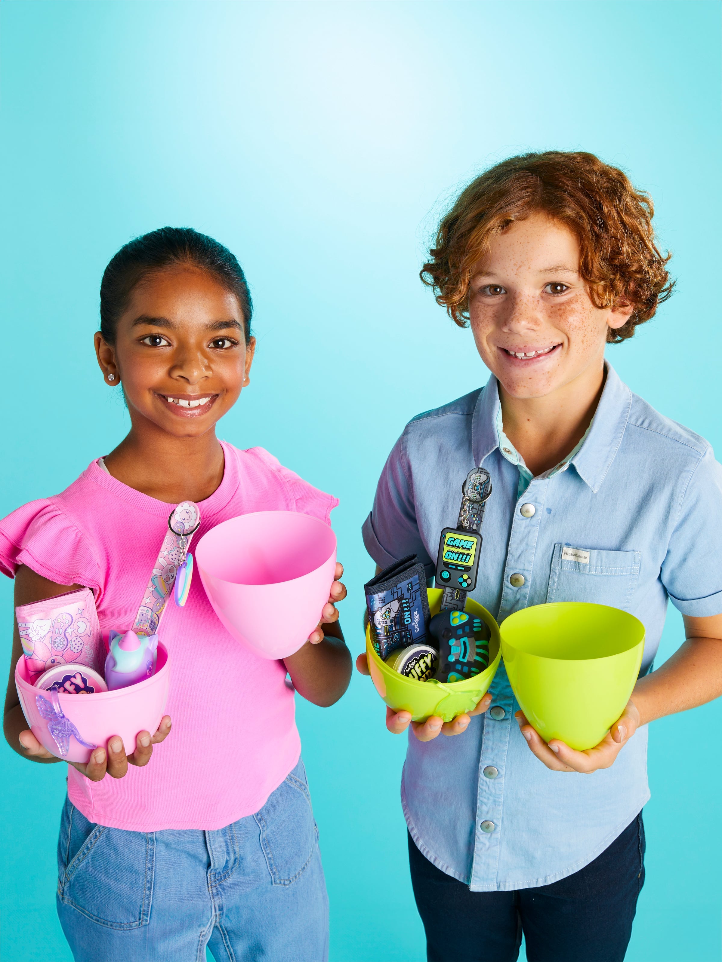 Smiggle - Egg Sürpriz Dev Oyuncak ve Eğlence Paketi