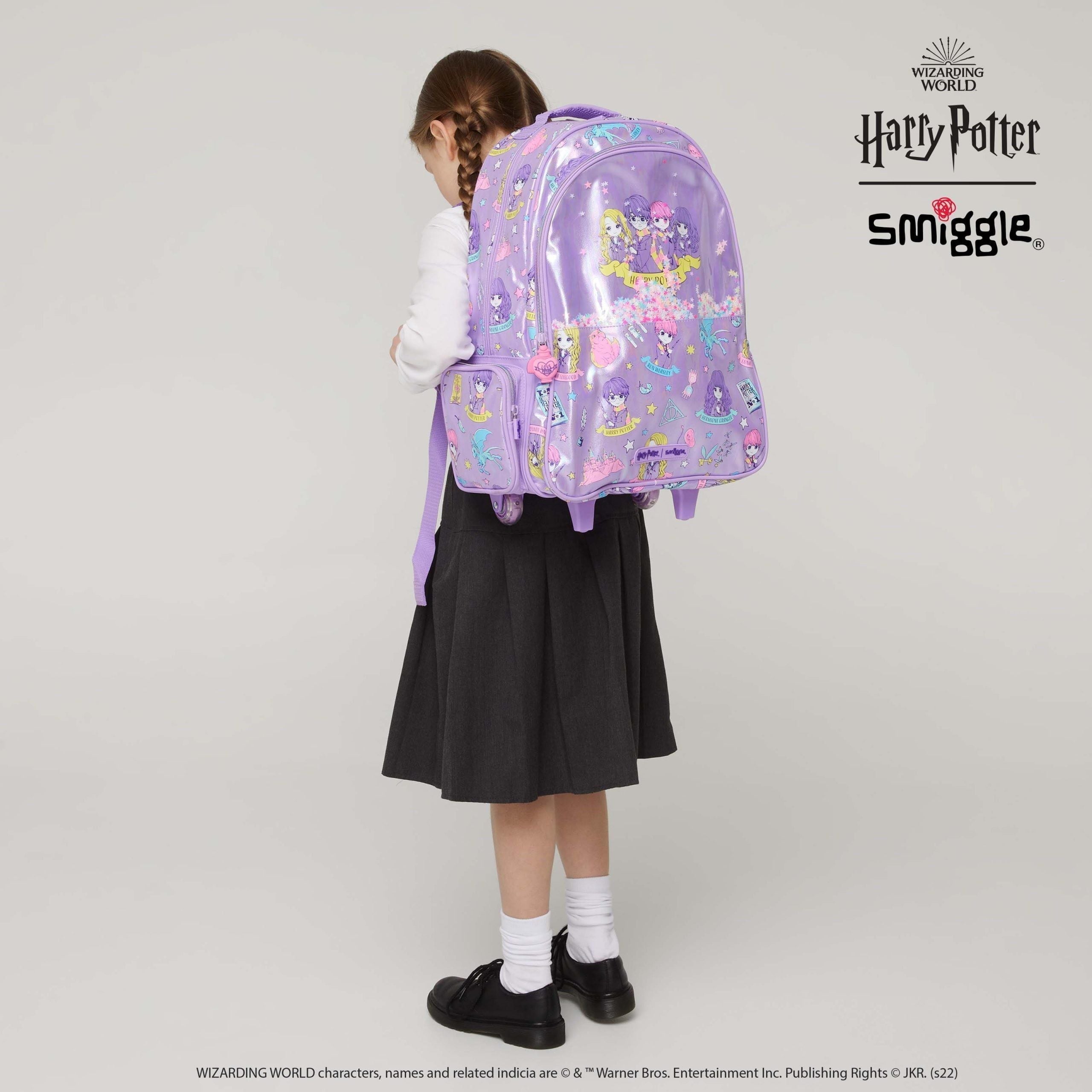 Smiggle - Harry Potter Işıklı Tekerlekli Çekçekli Sırt Çantası