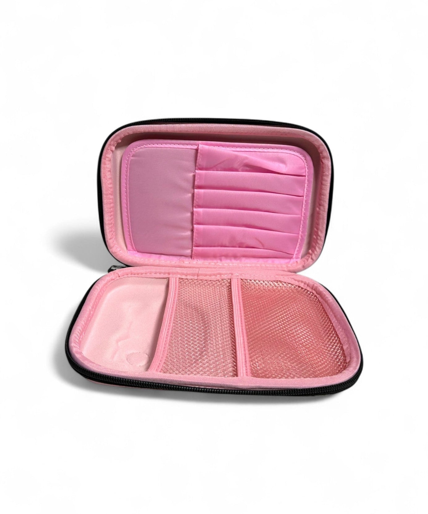 Smiggle - علبة أقلام صلبة هيلو كيتي