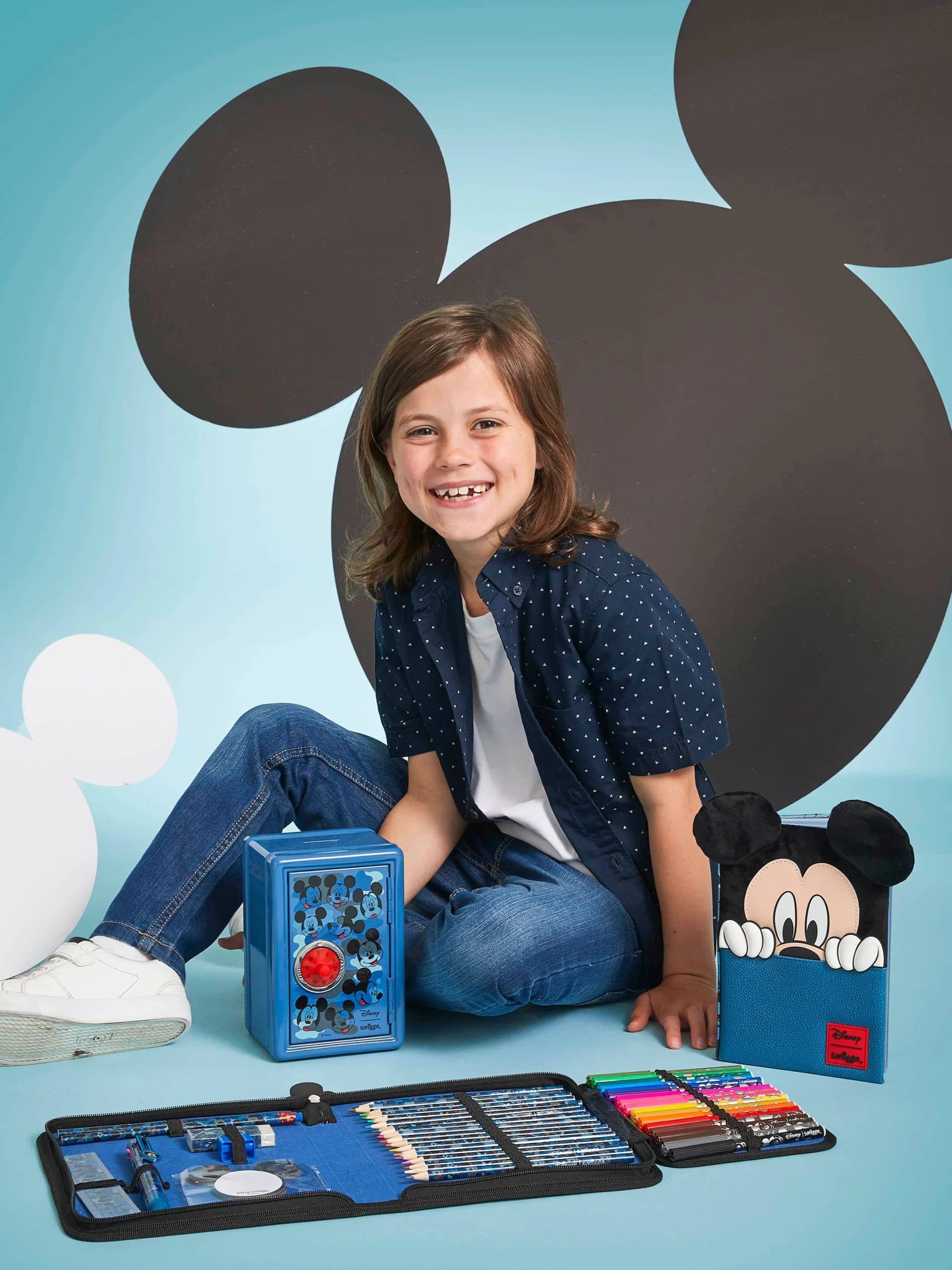 Smiggle - Mickey Mouse Kalem Kutulu Boyama ve Kalem Seti