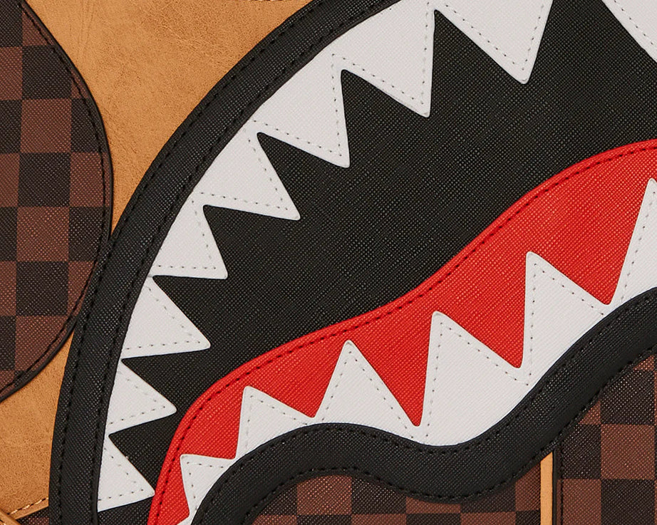 Sprayground - حقيبة دفل هينيڤيل بيراميد