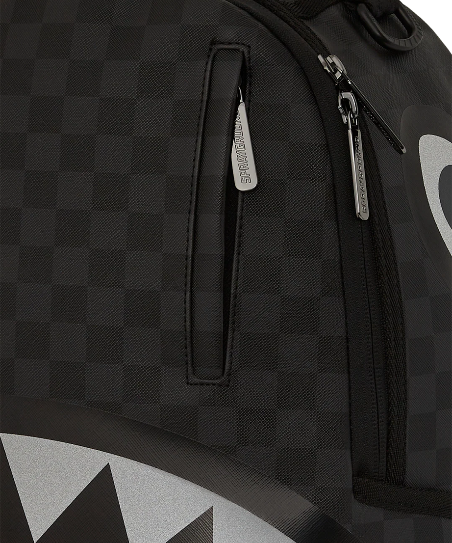 Sprayground - حقيبة ظهر أسماك القرش في باريس لايتس آوت