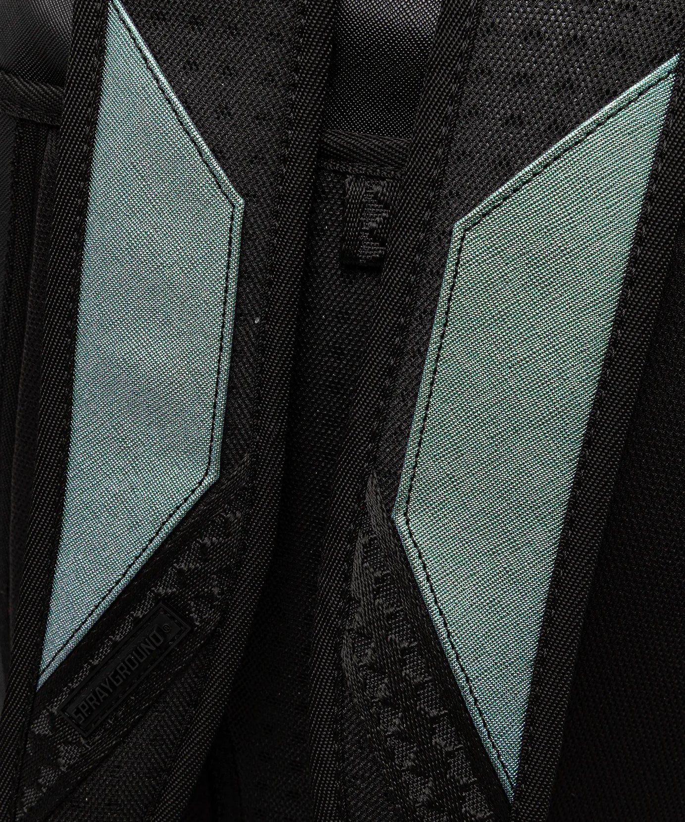 Sprayground - حقيبة ظهر Shark Central Oil Siıck Dlxs