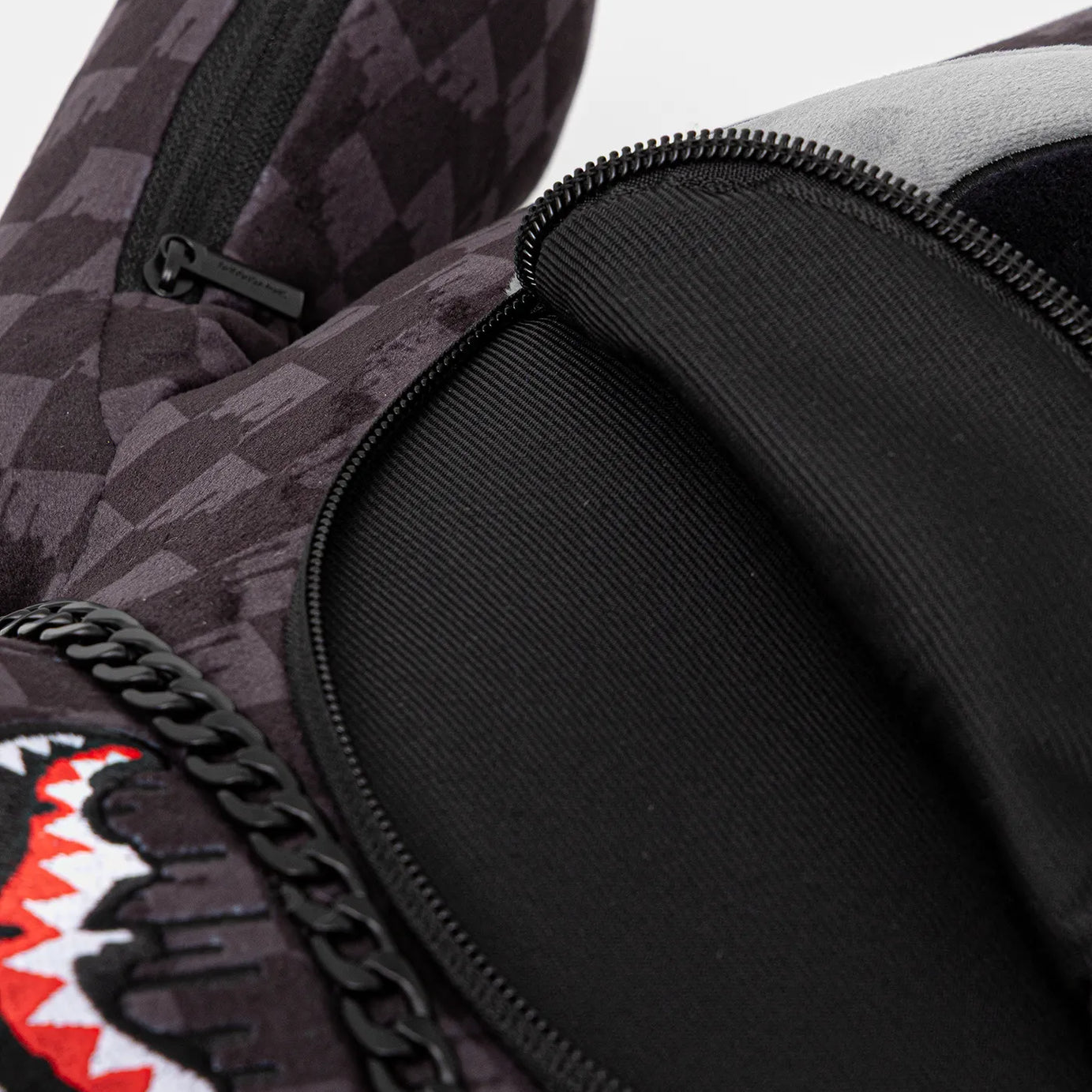 Sprayground - حقيبة ظهر تيدي دب القرش Para