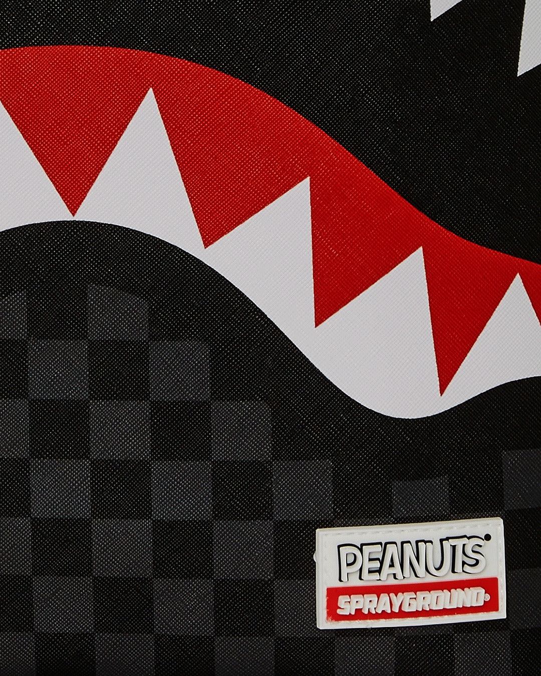 Sprayground - حقيبة ظهر Snoopy Top Shark Money Dlxsv