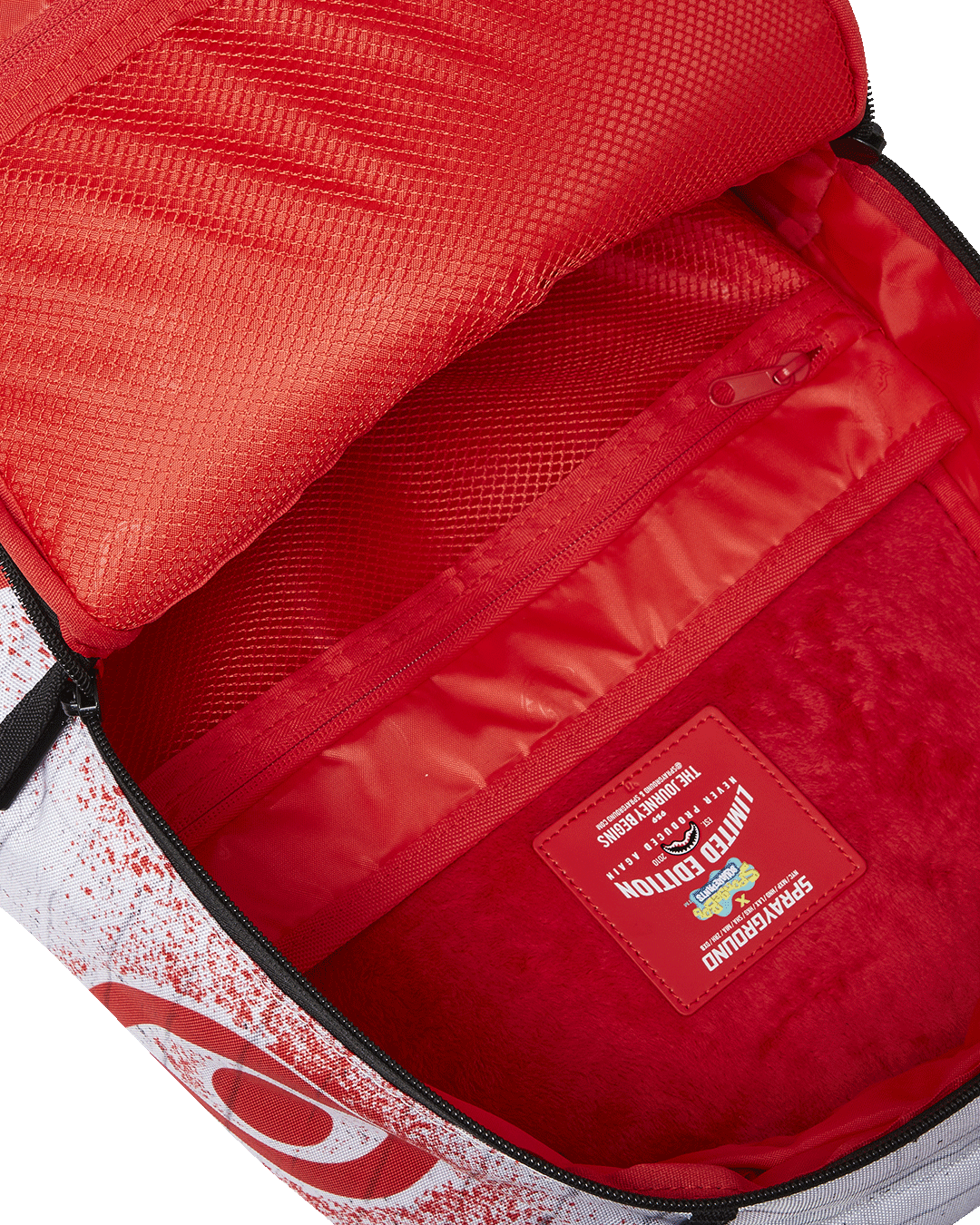 Sprayground - حقيبة ظهر فاخرة بنقشة سبونج بوب على الحائط