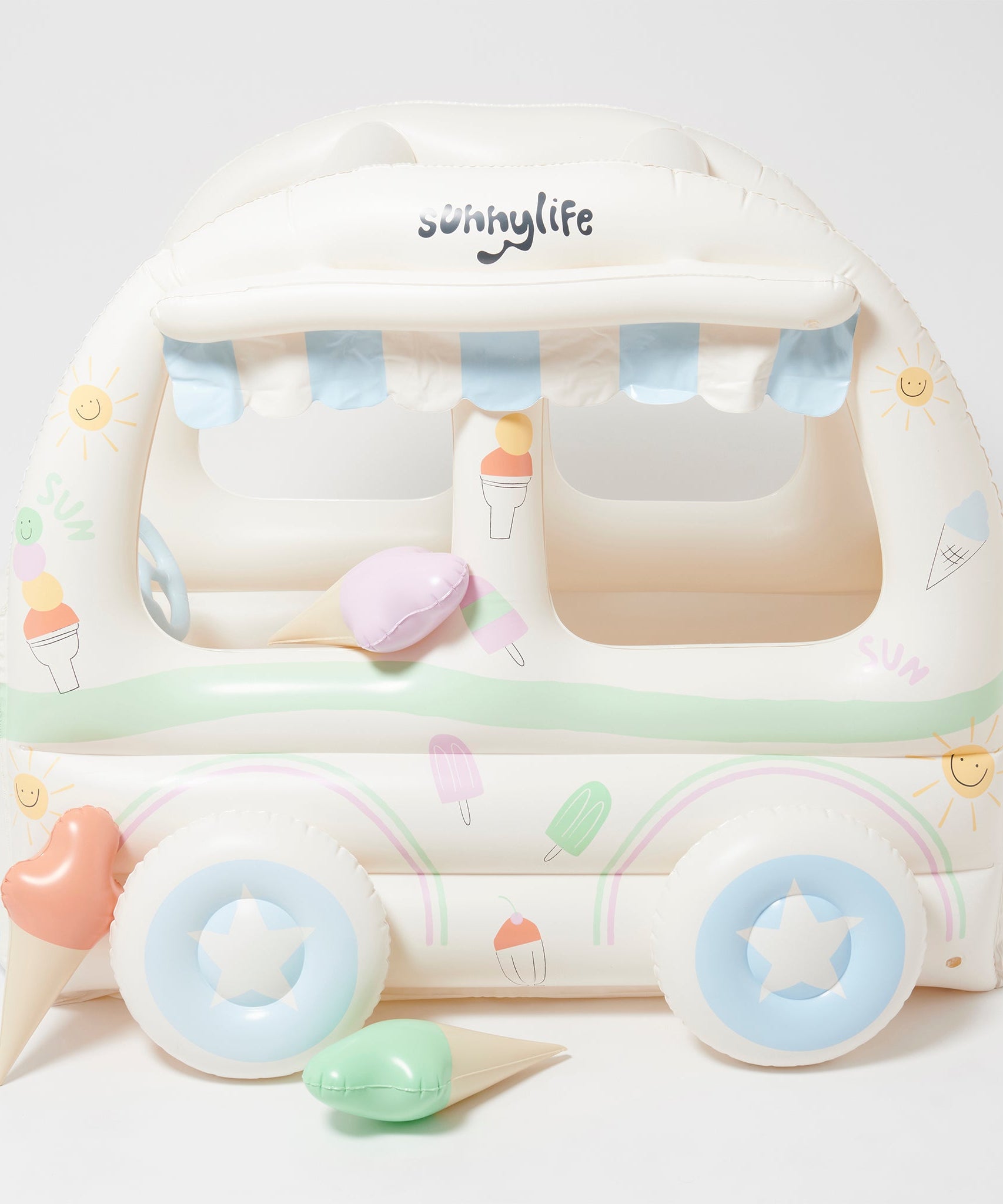 Sunnylife - مجموعة ألعاب بائع الآيس كريم القابلة للنفخ للشاطئ والحديقة للأطفال