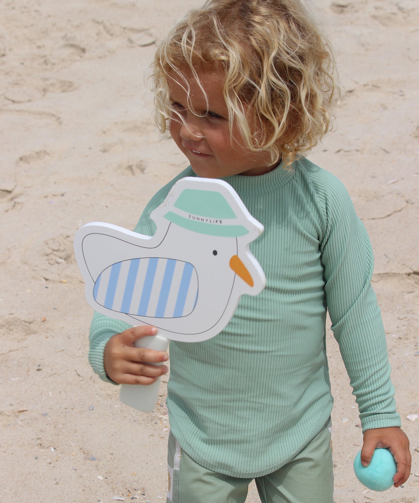 Sunnylife - مجموعة مضارب تنس شاطئية للأطفال ذات لاصق