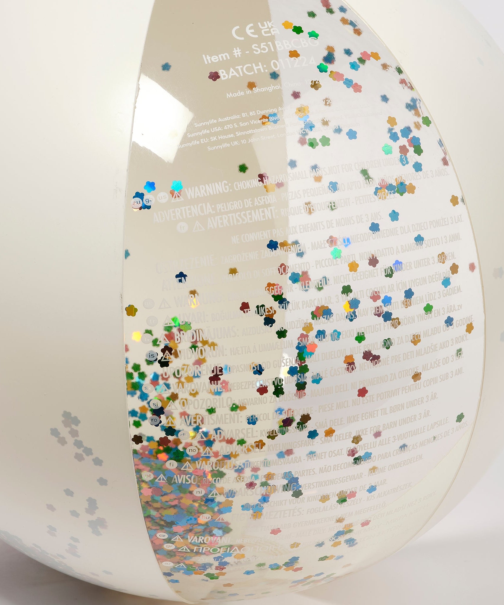 Sunnylife - كرة شاطئ قابلة للنفخ لامعة بنكهة القطن الحلو