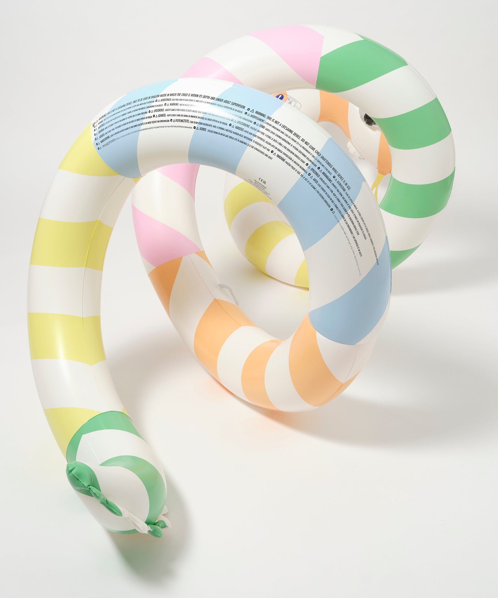 Sunnylife - متعة المسبح القابل للنفخ على شكل ثعبان عملاق وسرير