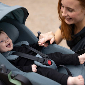 Thule Maple Infant Car Seat-Car Seats- | Natural Baby Shower