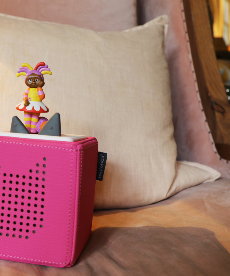 Tonies - حديقة الليل: وقت النوم مع Upsy Daisy الشكل الصوتي باللغة الإنجليزية