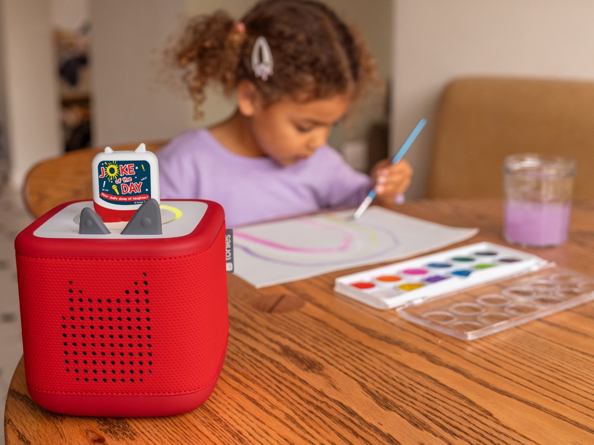 Tonies - تمثال نكتة اليوم المتجدد يومياً باللغة الإنجليزية