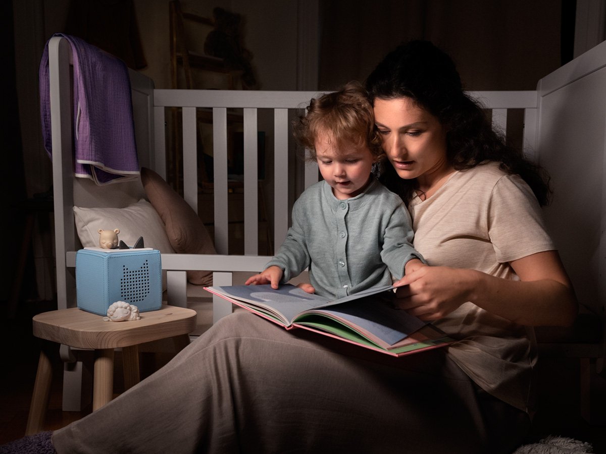 Tonies - أصدقاء النعاس قصص وقت النوم مع الدب النعسان صوتي باللغة الإنجليزية