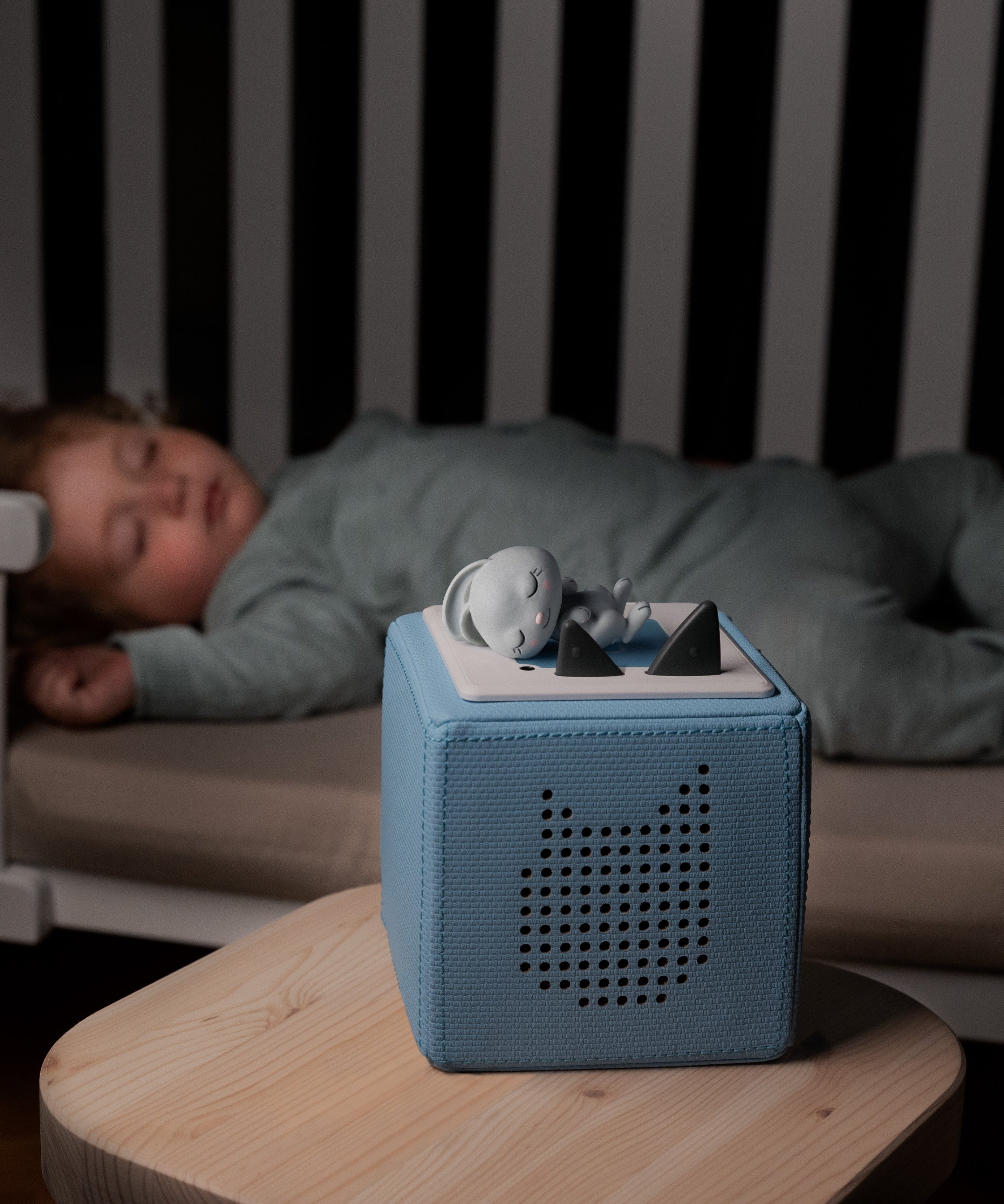 Tonies - أصدقاء النعاس مع الأرنب النعسان والموسيقى الكلاسيكية مع شخصية صوتية باللغة الإنجليزية